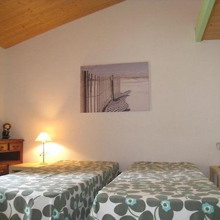 Maison Renovee Pres Plage, 6 Couchages, Terrasse, Bbq, Parking, Internet Inclus - Fr-1-224B-588 Ноармутие-ан-л'Ил Екстериор снимка