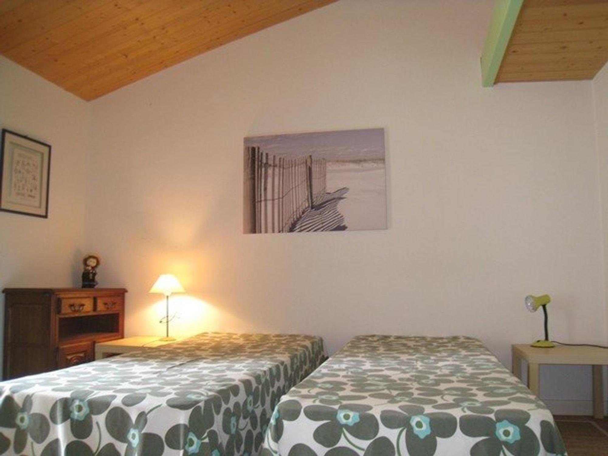 Maison Renovee Pres Plage, 6 Couchages, Terrasse, Bbq, Parking, Internet Inclus - Fr-1-224B-588 Ноармутие-ан-л'Ил Екстериор снимка